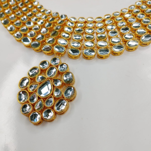 Artificial Bridal Kundan Guluban Set - Image 3