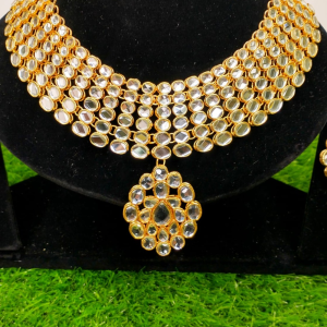 Artificial Bridal Kundan Guluban Set - Image 1
