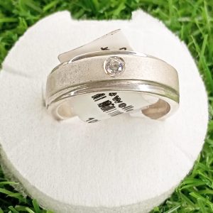 Hand made Gents Silver Ring - Image 2