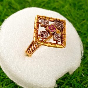 Hand Made Ladies Silver Ring - Image 1
